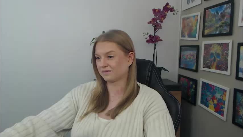 mysteryericax Adult Chat April 28, 2026