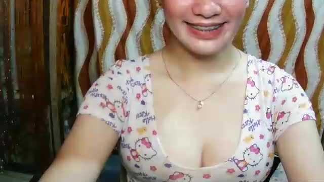 ur_yassy Adult Chat April 28, 2026