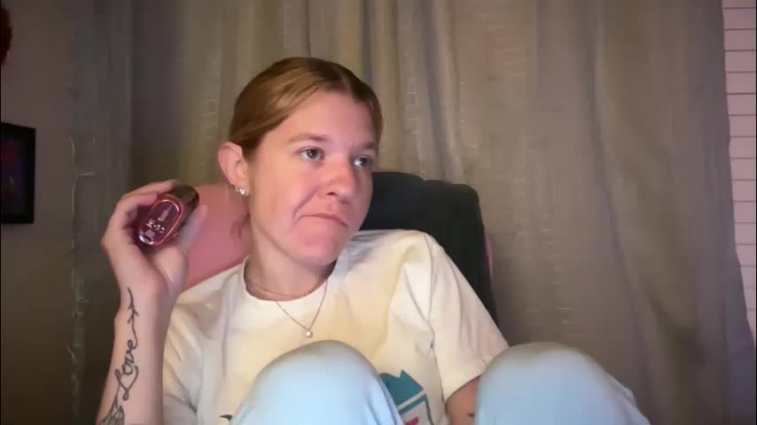 ebony8ivory Adult Chat April 27, 2026