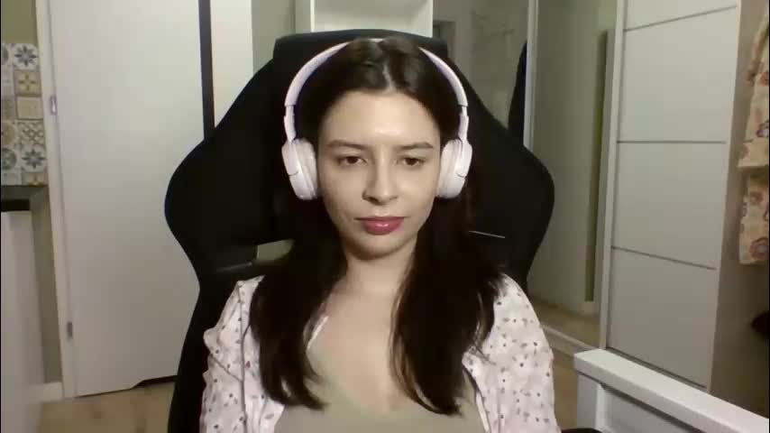 laricenature Adult Chat April 27, 2026