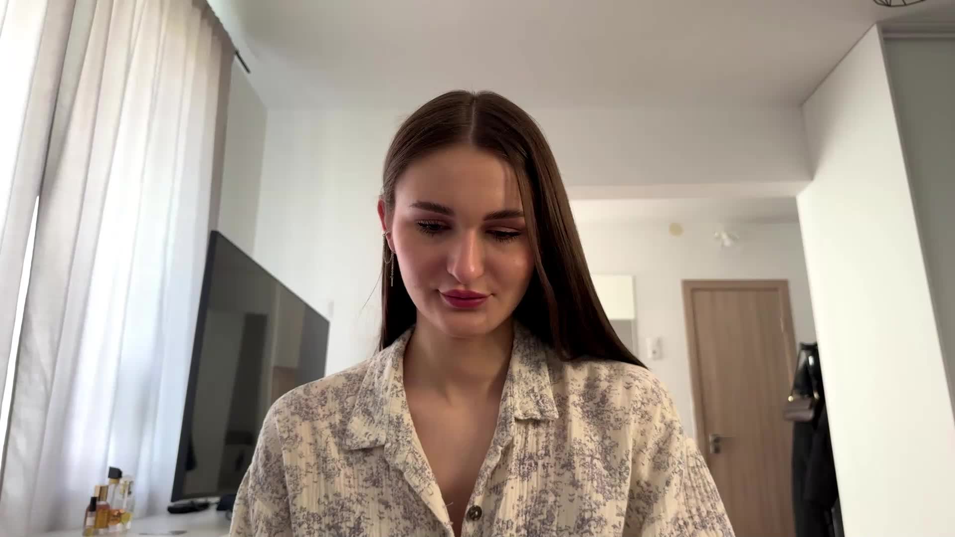 LauraMondella Adult Chat April 27, 2026