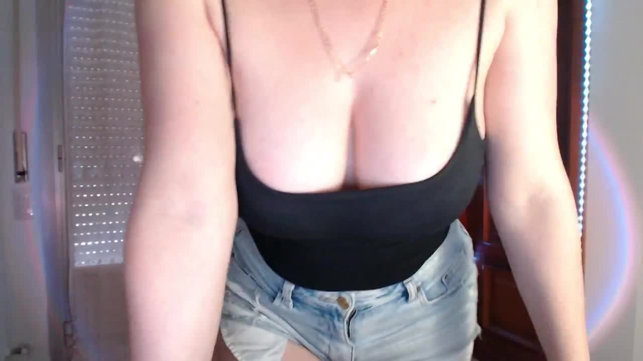 Alina-Lovely Adult Chat April 27, 2026