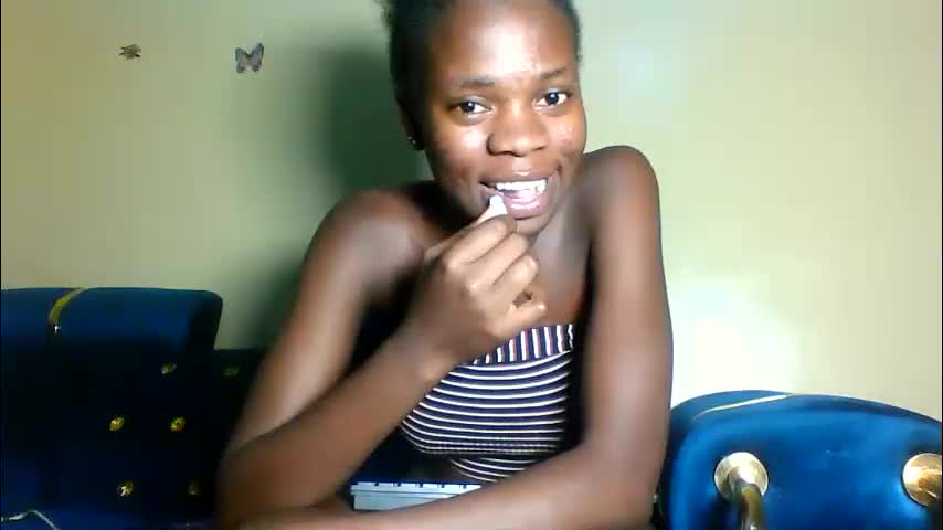 cutie_plush Adult Chat April 28, 2026