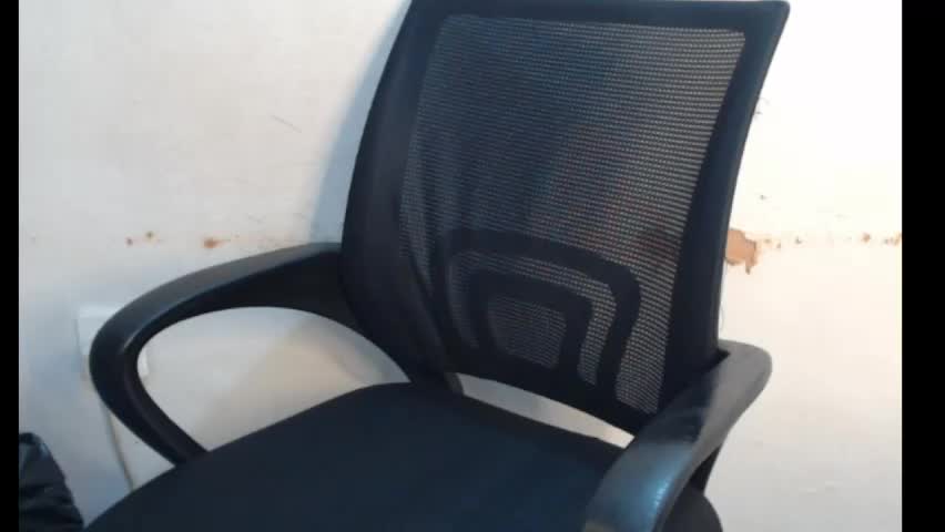 cum_ebony_xxxpetit Adult Chat April 28, 2026