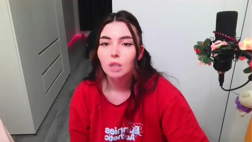 peachybabe__ Adult Chat April 27, 2026
