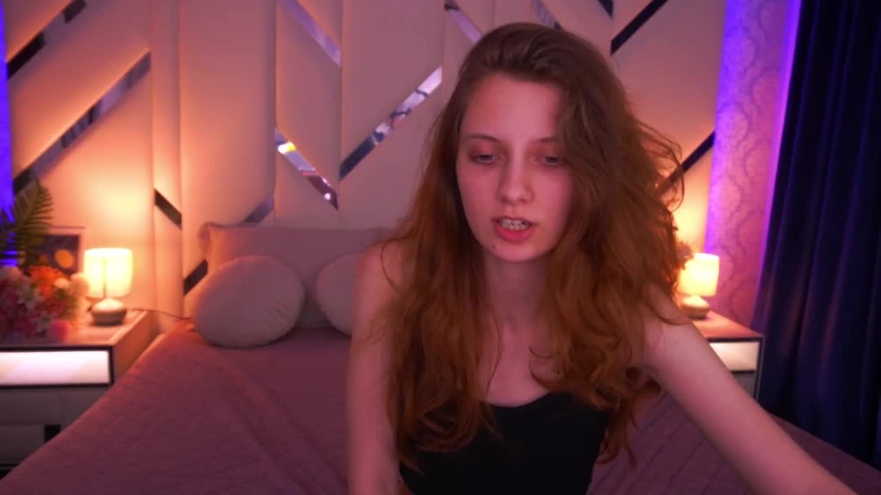 CuteeFoxy Adult Chat April 27, 2026