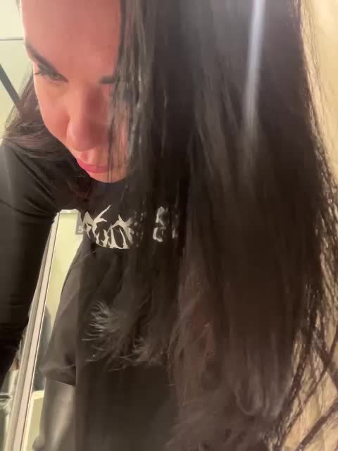 LiLCaTt Adult Chat April 27, 2026