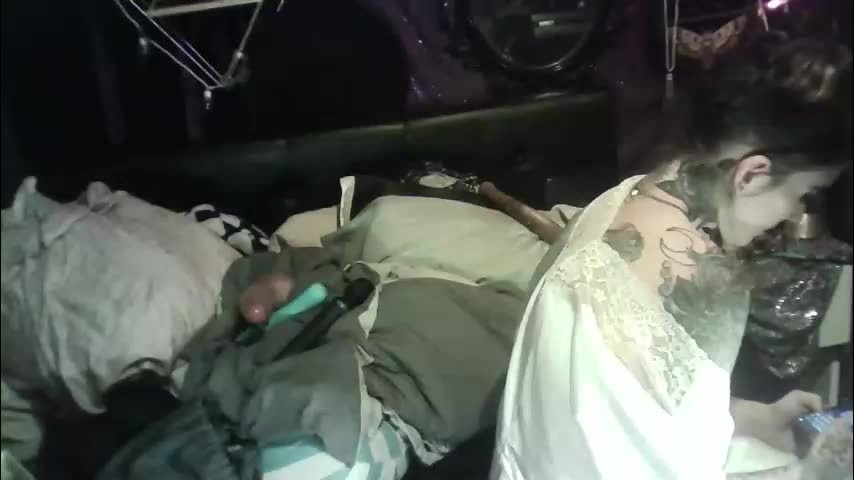 allymoon1369 Adult Chat April 28, 2026
