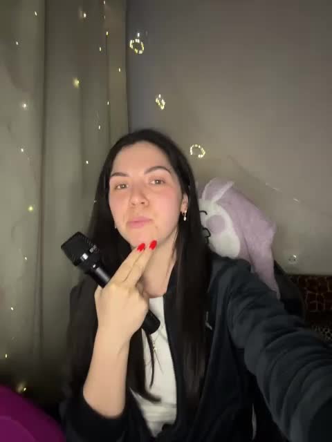 Vika19981 Adult Chat April 27, 2026