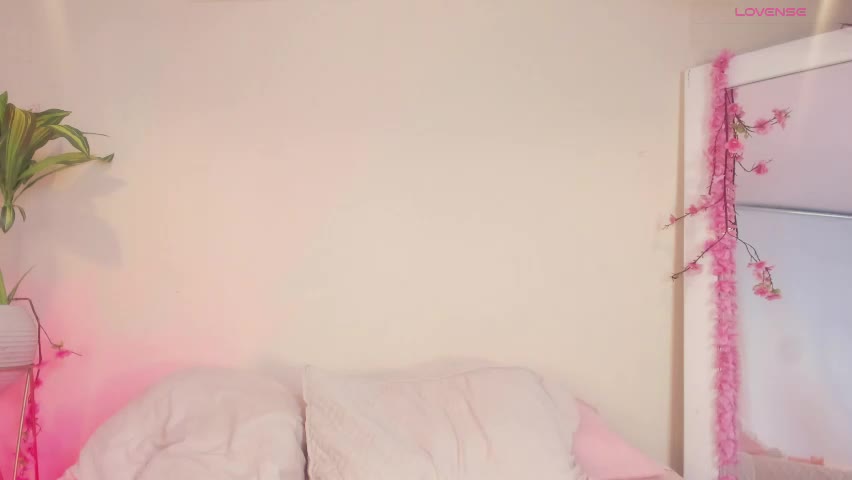 sweet__angela__ Adult Chat April 27, 2026