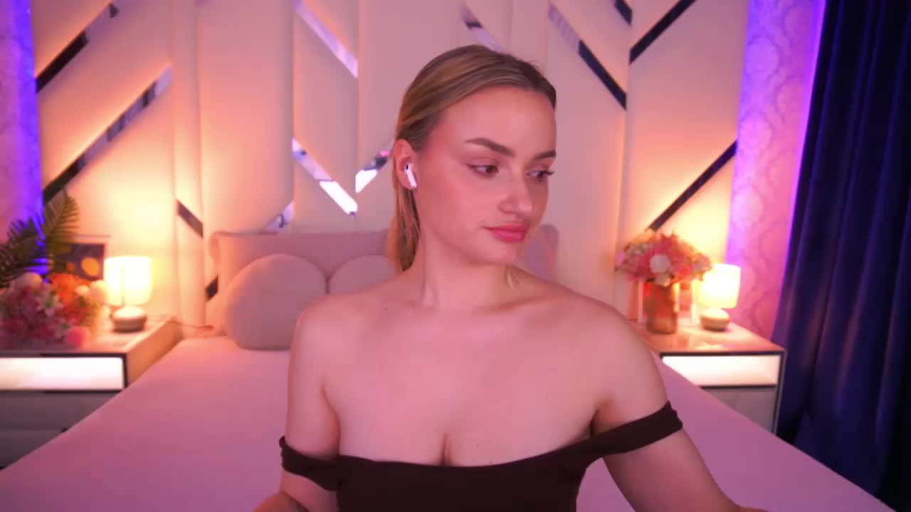 FloraGreys Adult Chat April 27, 2026