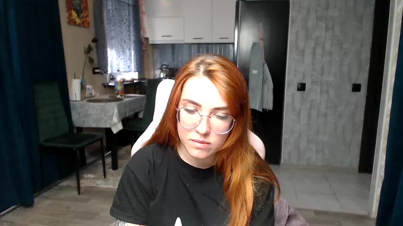Regimasmile Adult Chat April 27, 2026
