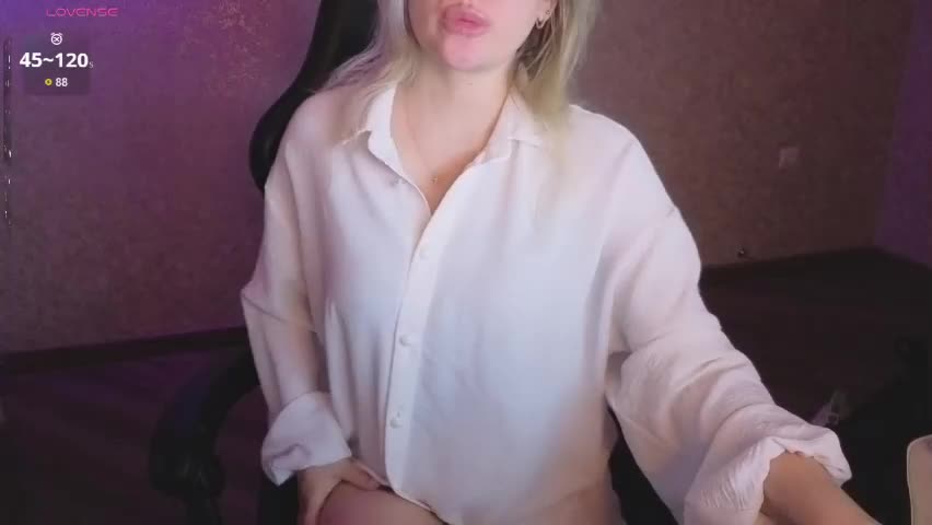 lisenok26 Adult Chat April 28, 2026