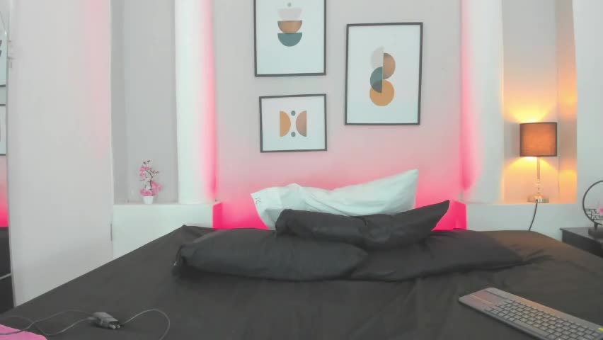 scarlett29_ Adult Chat April 27, 2026