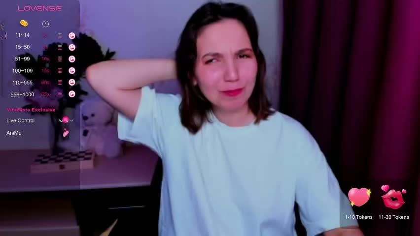 kindhazelhere_ Adult Chat April 28, 2026