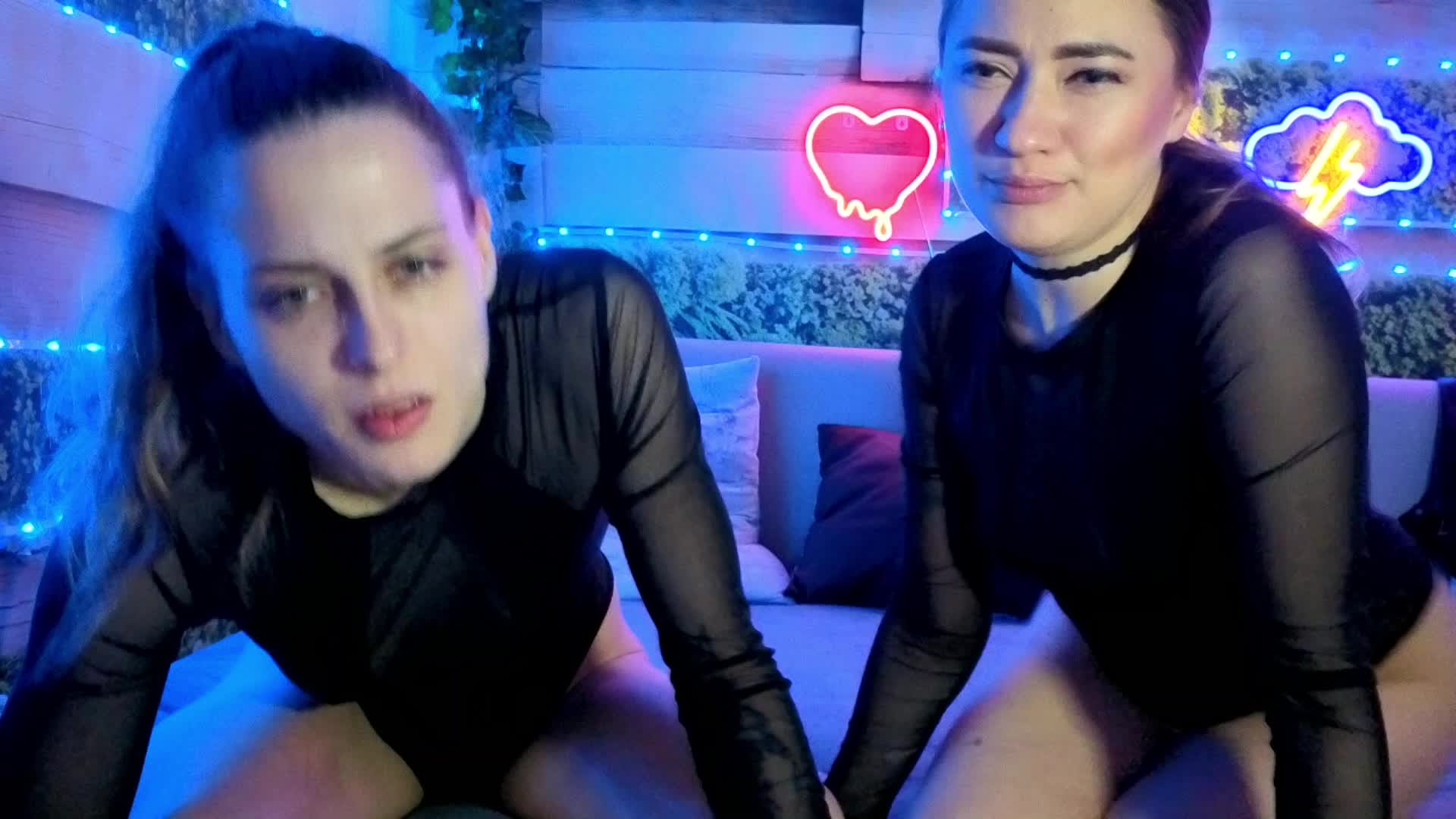 2Laski2 Adult Chat April 28, 2026