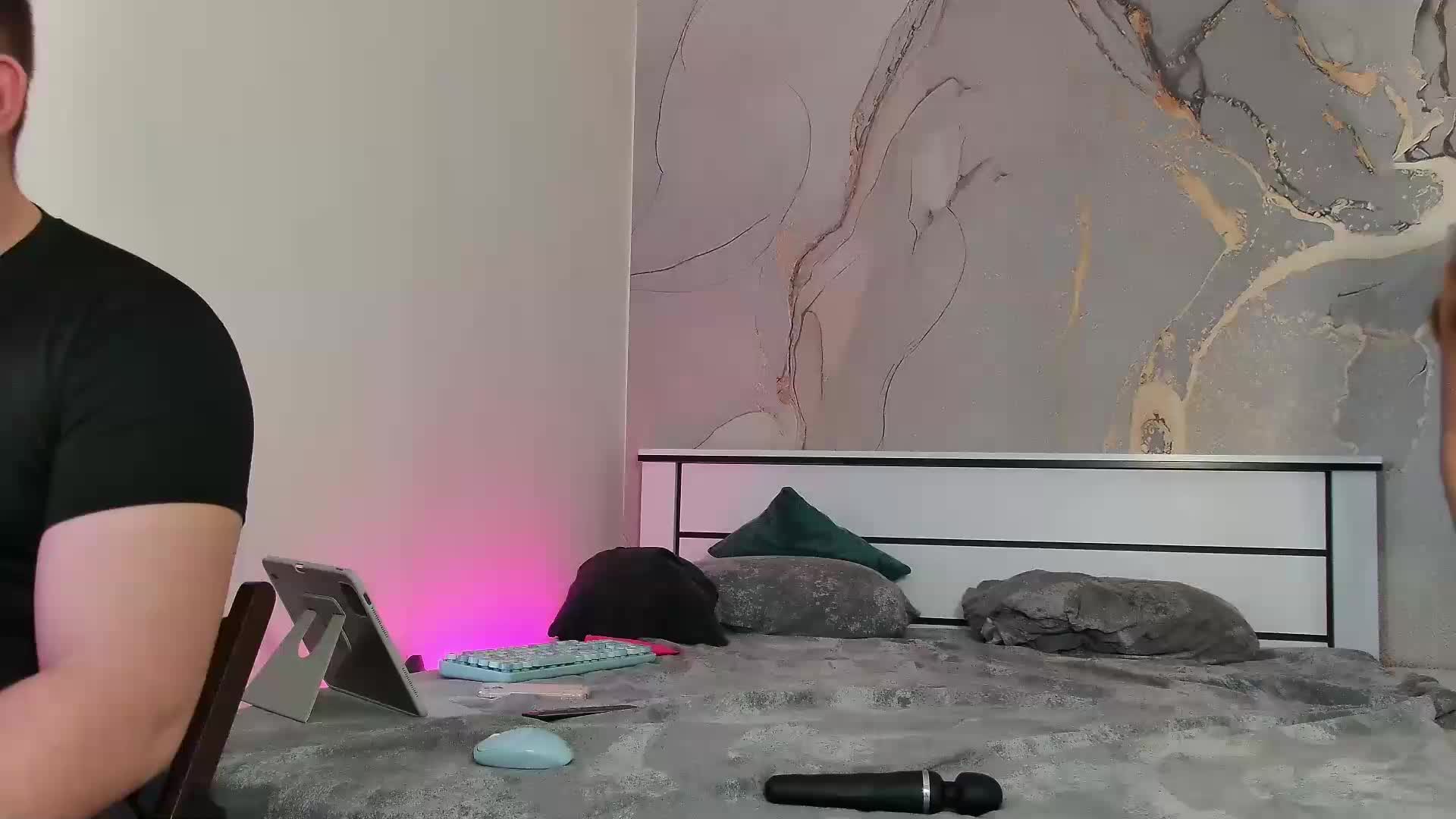 Tenderpassion Adult Chat April 28, 2026