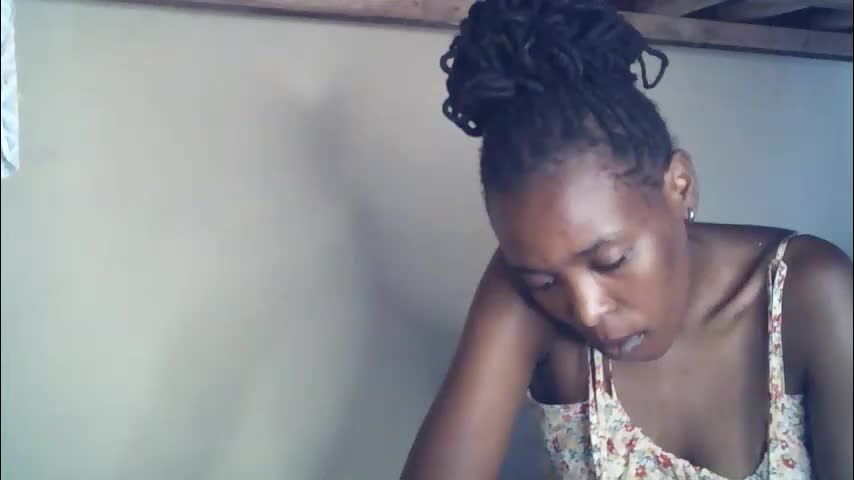 sexxy_curvy23 Adult Chat April 28, 2026