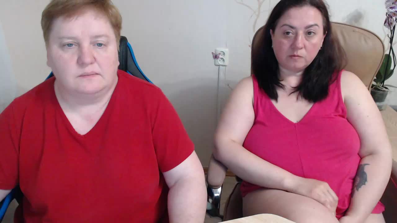 XMollyJaneEX Adult Chat April 28, 2026