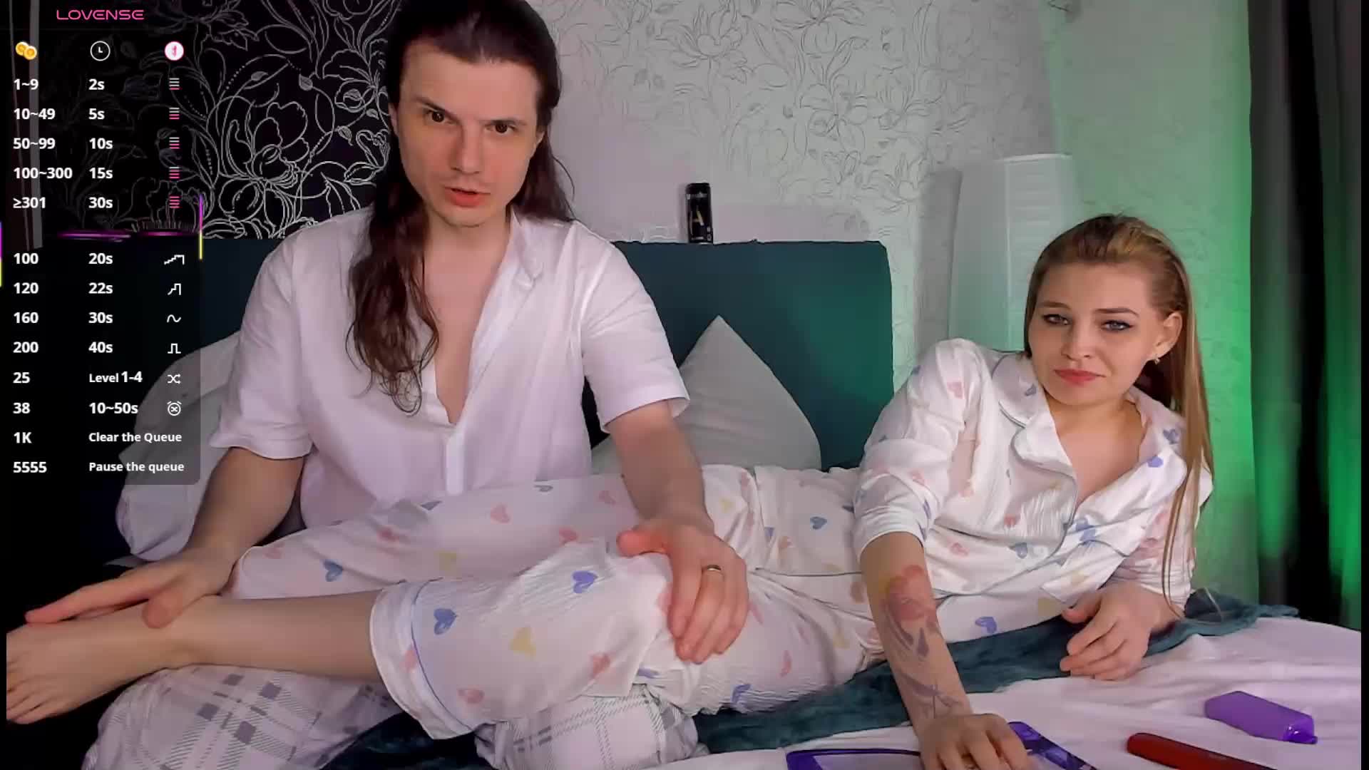 FuckinHotCouple Adult Chat April 28, 2026