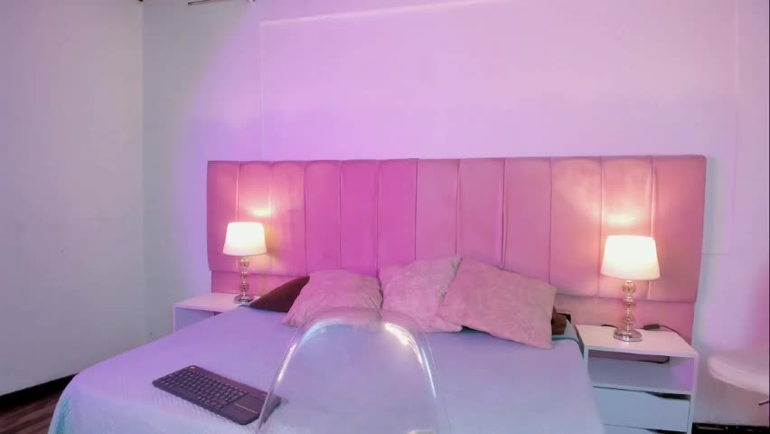 emily_gv1 Adult Chat April 28, 2026