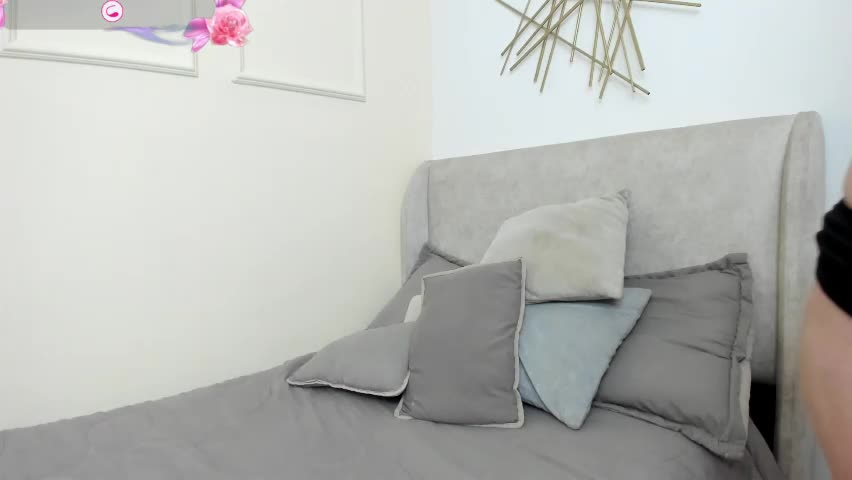 ema__wolf Adult Chat April 28, 2026