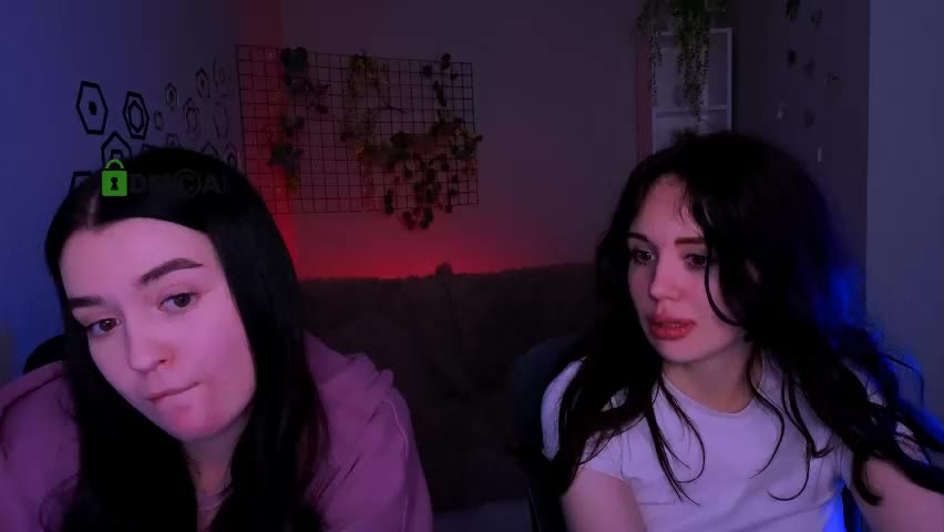 riley_sanders Adult Chat April 28, 2026