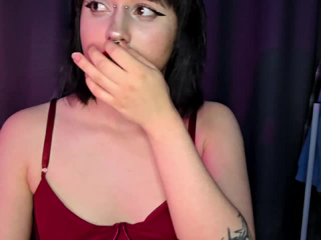 CatherynDowns Adult Chat April 28, 2026
