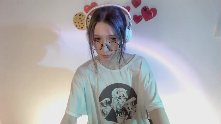 _hanna_moon_ Adult Chat April 28, 2026