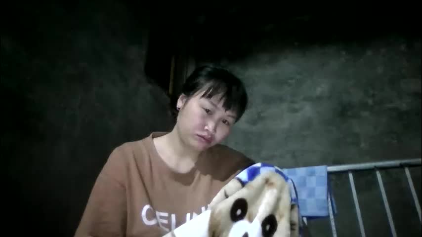 vietnam_sexxy Adult Chat April 28, 2026
