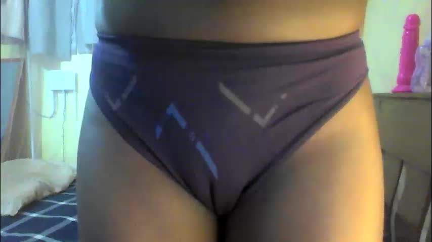 ebonymuse2 Adult Chat April 28, 2026