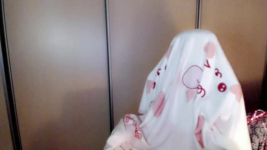 oh_pichuu Adult Chat April 28, 2026