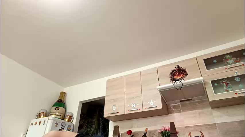 awesome_fun_with_housewife Adult Chat April 28, 2026