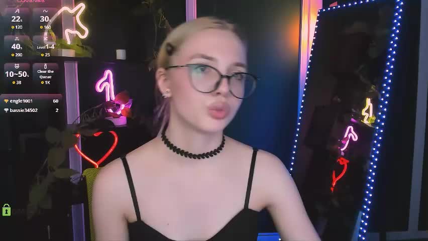 sendi_cais Adult Chat April 28, 2026