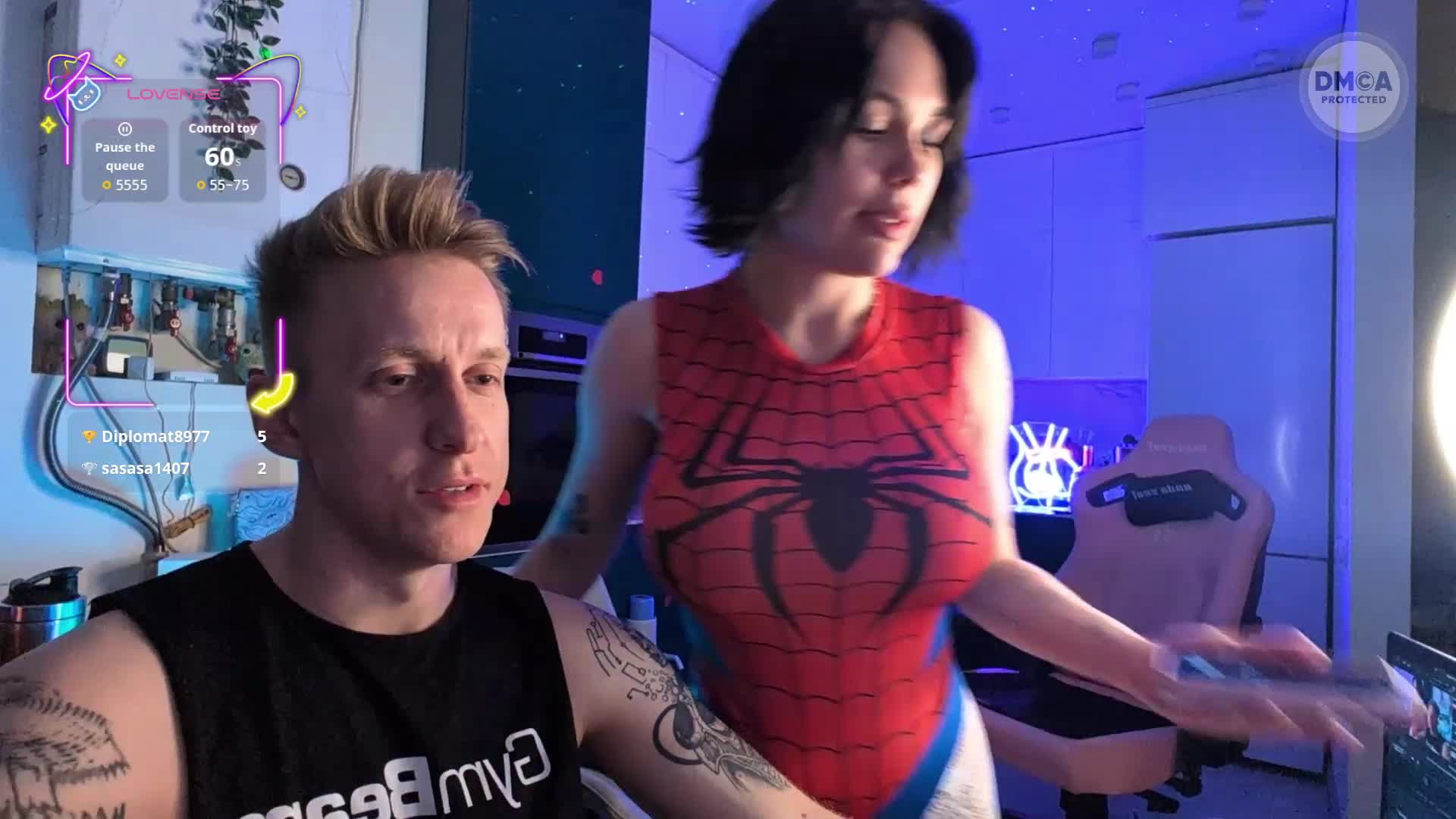 GroteskCouple Adult Chat April 28, 2026