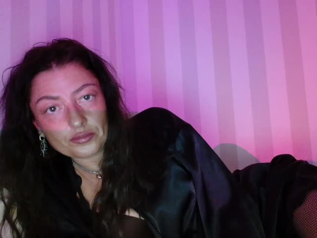 HoneyMuse Adult Chat April 28, 2026