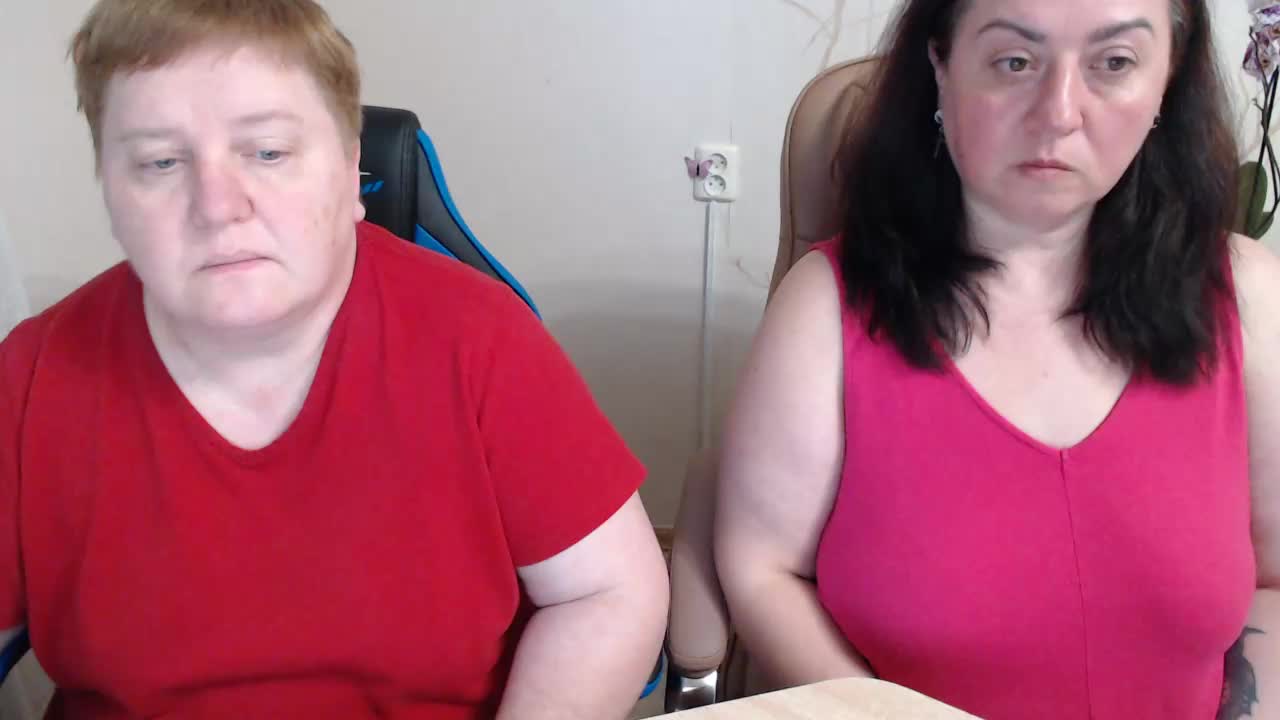 XMollyJaneEX Adult Chat April 28, 2026