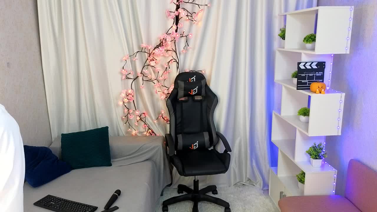 SugarNyaa Adult Chat April 28, 2026