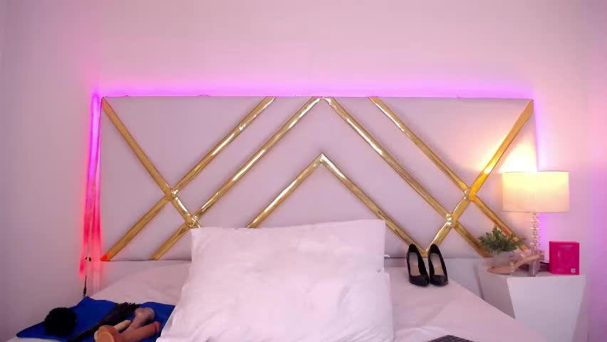 lailastilwills Adult Chat April 28, 2026