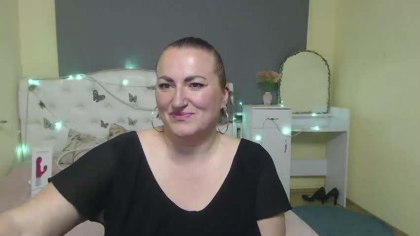 dianamgg Adult Chat April 28, 2026