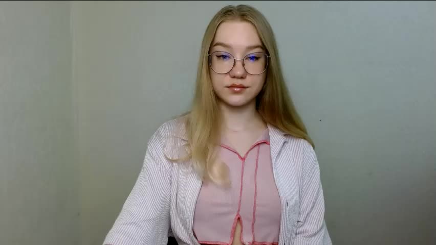 abbymoore__ Adult Chat April 28, 2026