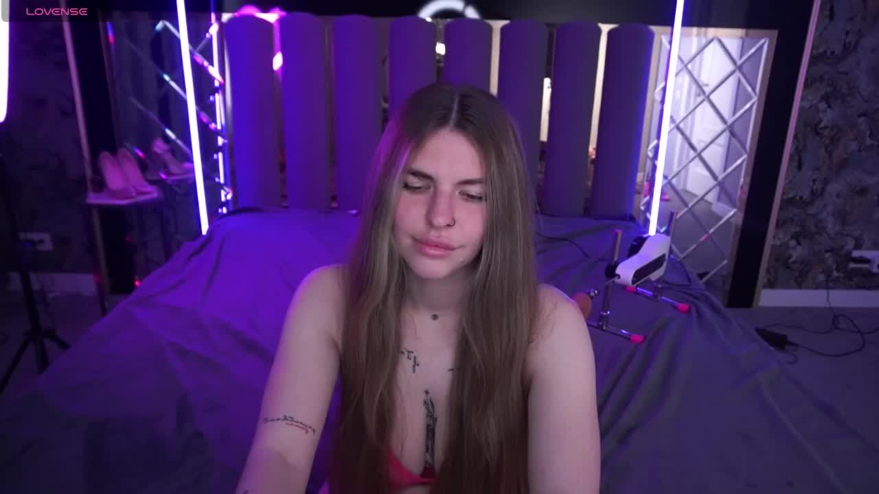 DanielaReign Adult Chat April 28, 2026