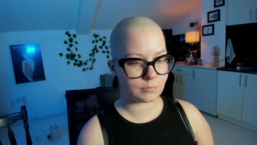 villyvici Adult Chat April 28, 2026