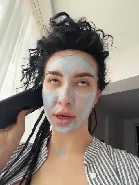 -DEVOCHKA-YYY- Adult Chat April 28, 2026