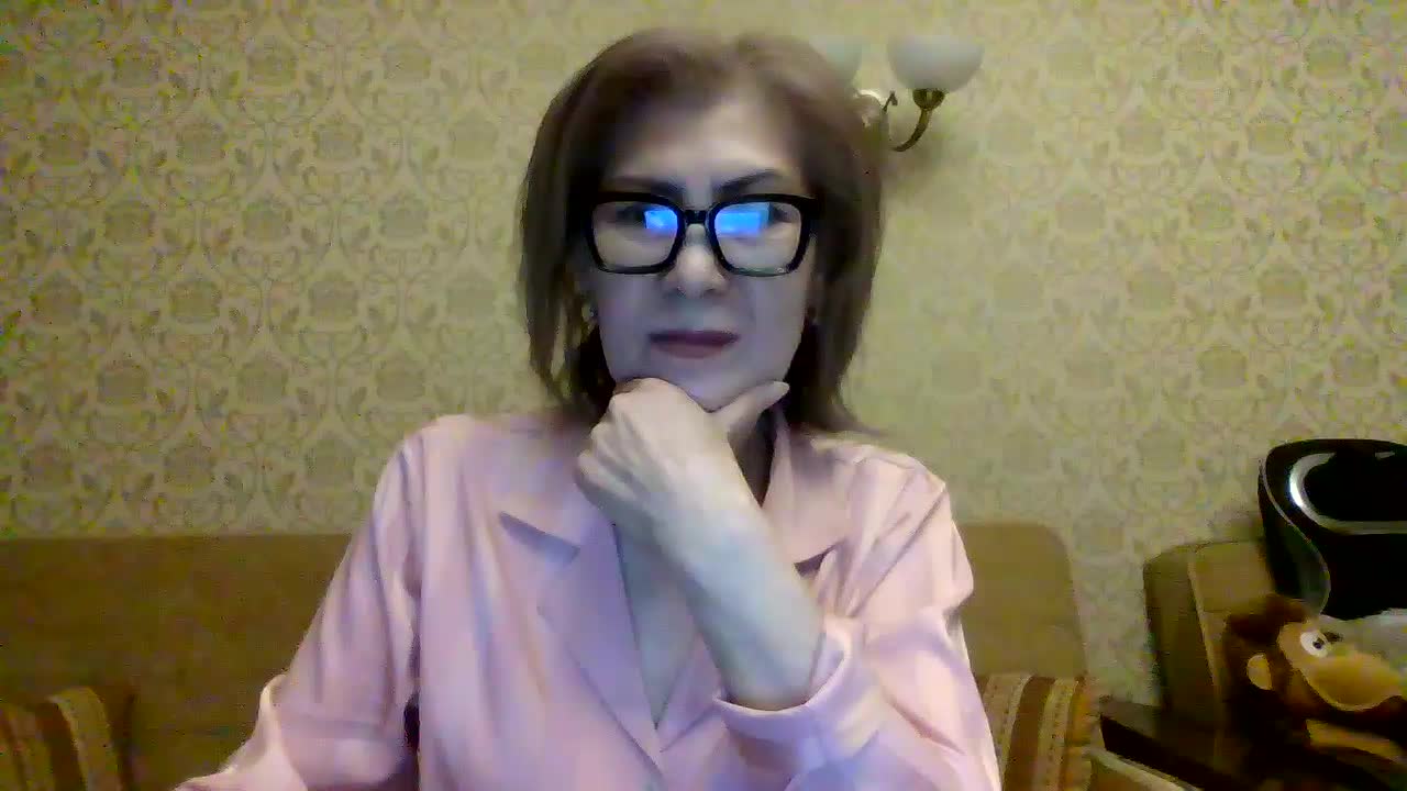 ElegantLady00 Adult Chat April 28, 2026