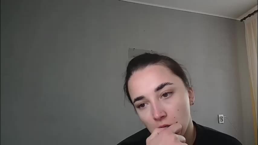 olivia_oliv Adult Chat April 28, 2026
