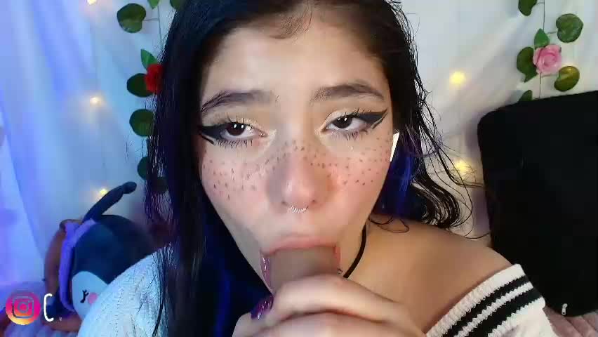 cutee_andrea Adult Chat April 28, 2026