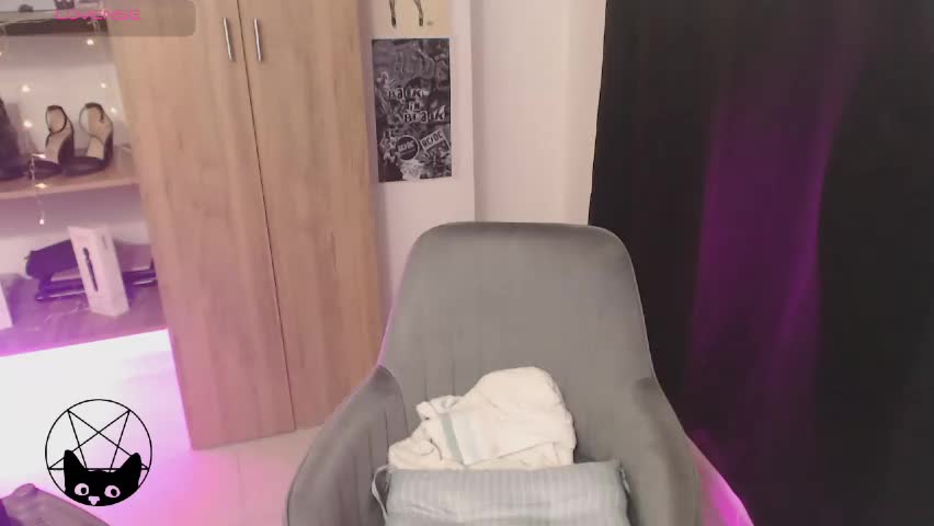 pussycat420_ Adult Chat April 28, 2026