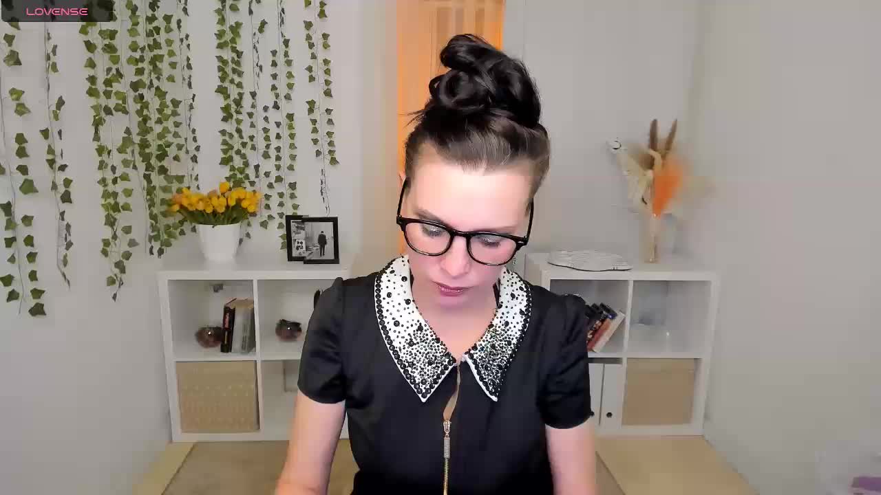 EvanessaJohns Adult Chat April 28, 2026