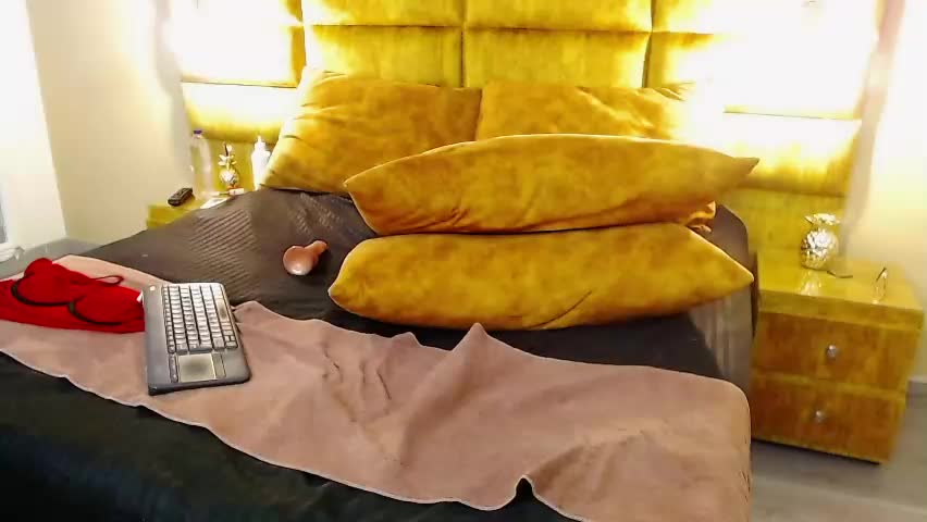 emhavega Adult Chat April 28, 2026
